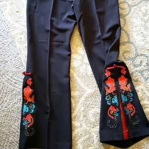 Chinese dress pants with embroidery